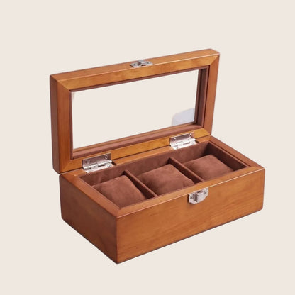 Boîte à montre en bois Le Comptoir III, couvercle vitré ouvert sur trois emplacements garnis de coussins en microfibre brune